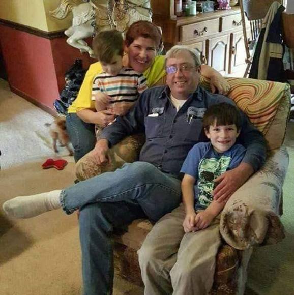 Meet your Posher, Lisa - Picture 1 of 1